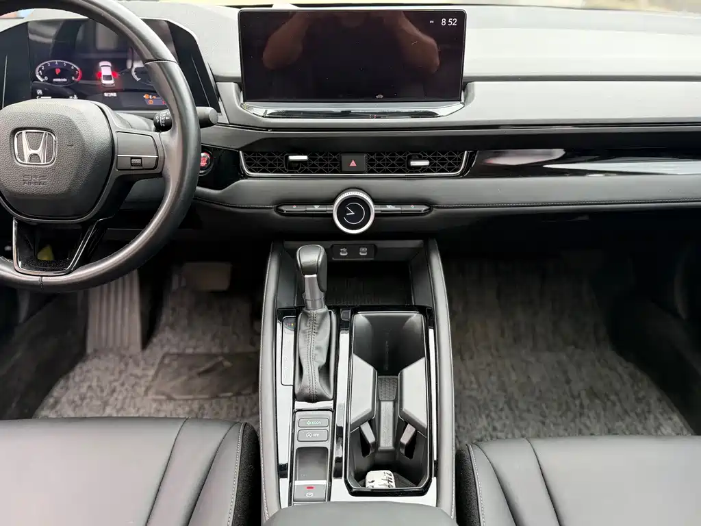 Honda Inspire — миниатюра 11