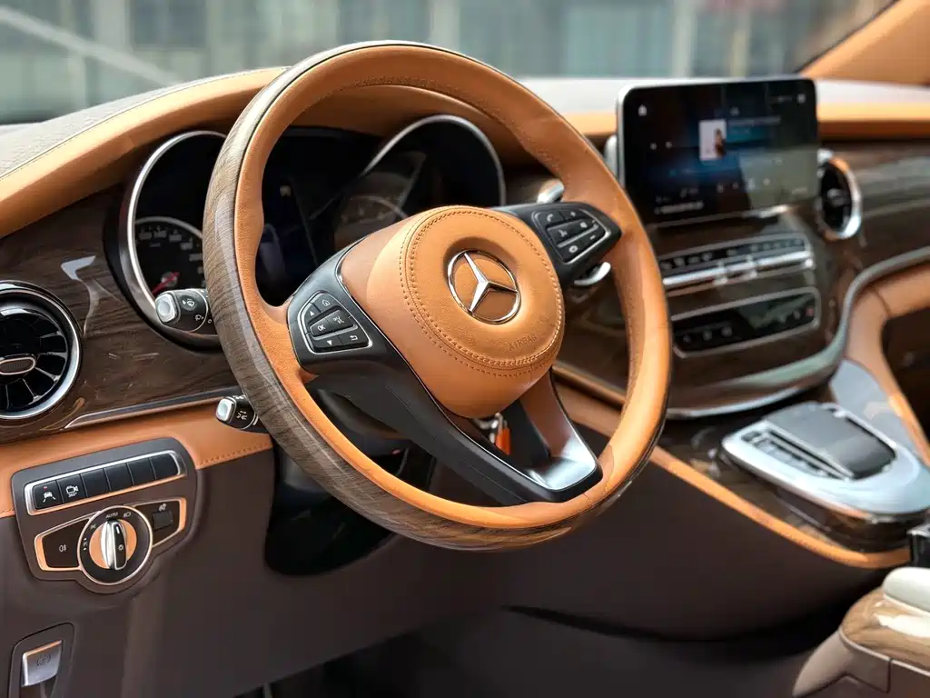 Mercedes-Benz V-Class — миниатюра 4