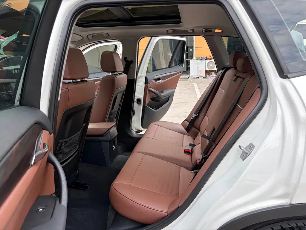 BMW X1 — миниатюра 12