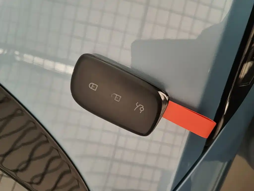 Lynk & Co 08 EM-P — миниатюра 9