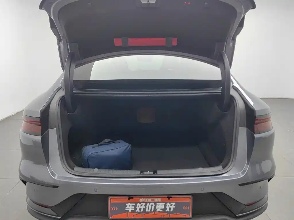 BYD Han — миниатюра 16