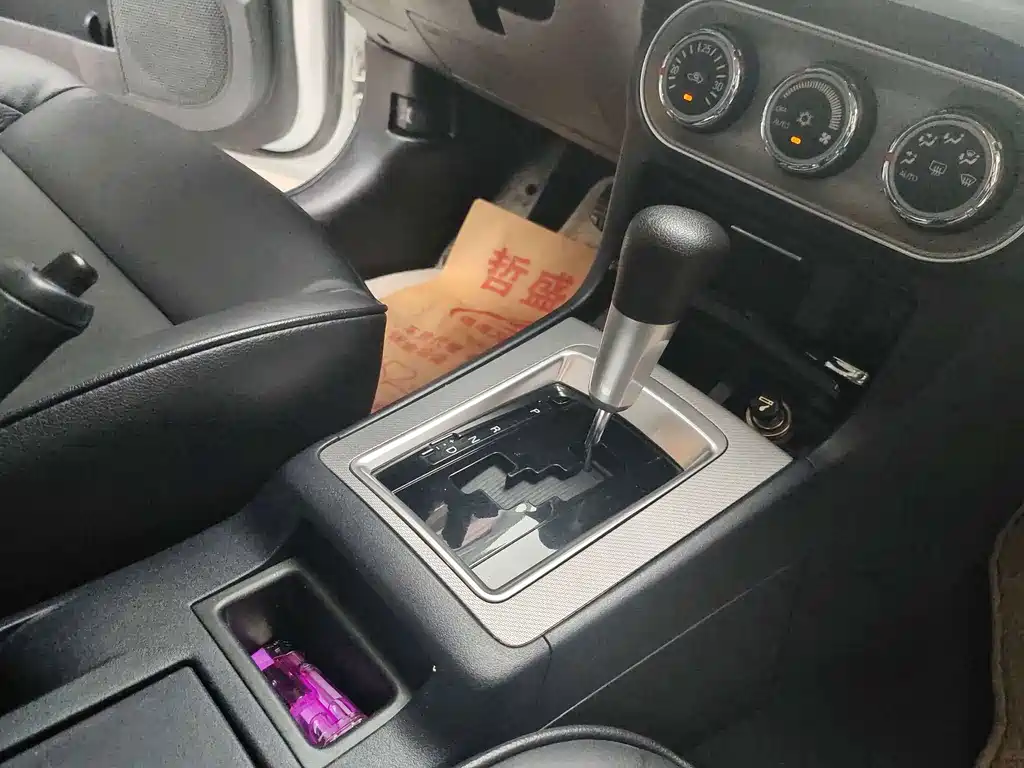 Mitsubishi Lancer EX — миниатюра 17