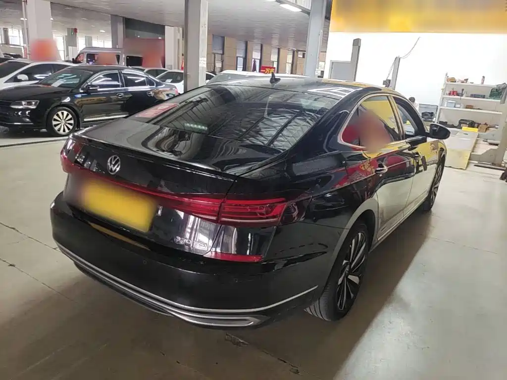Volkswagen Passat — миниатюра 7