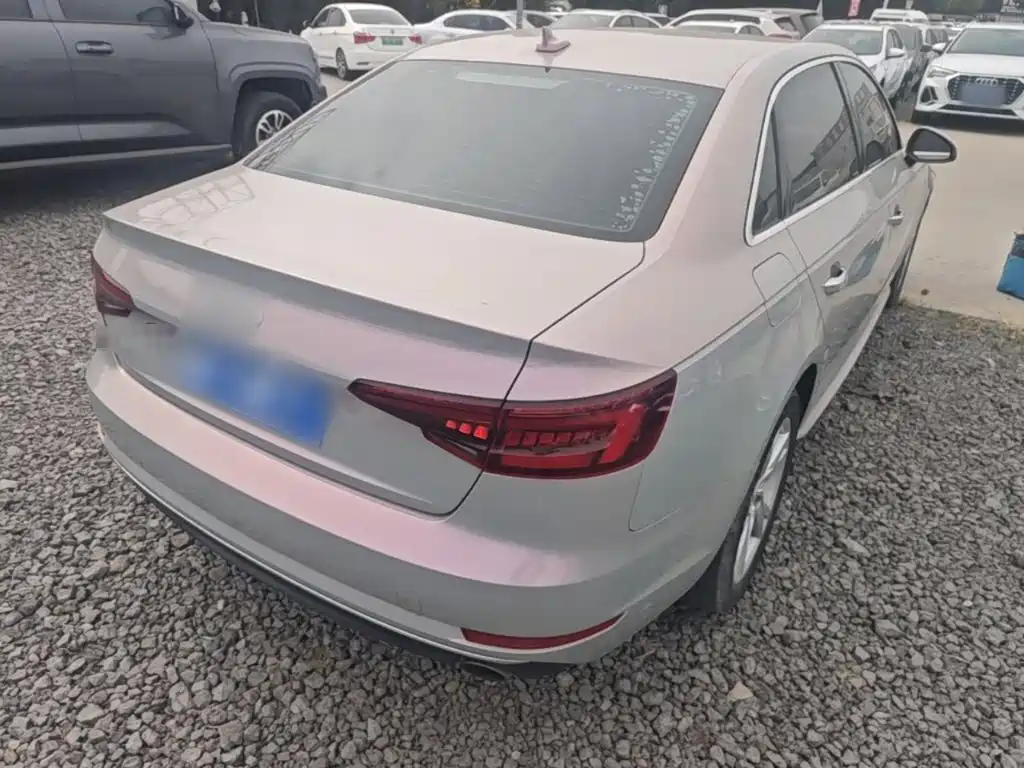 Audi A4L — миниатюра 7