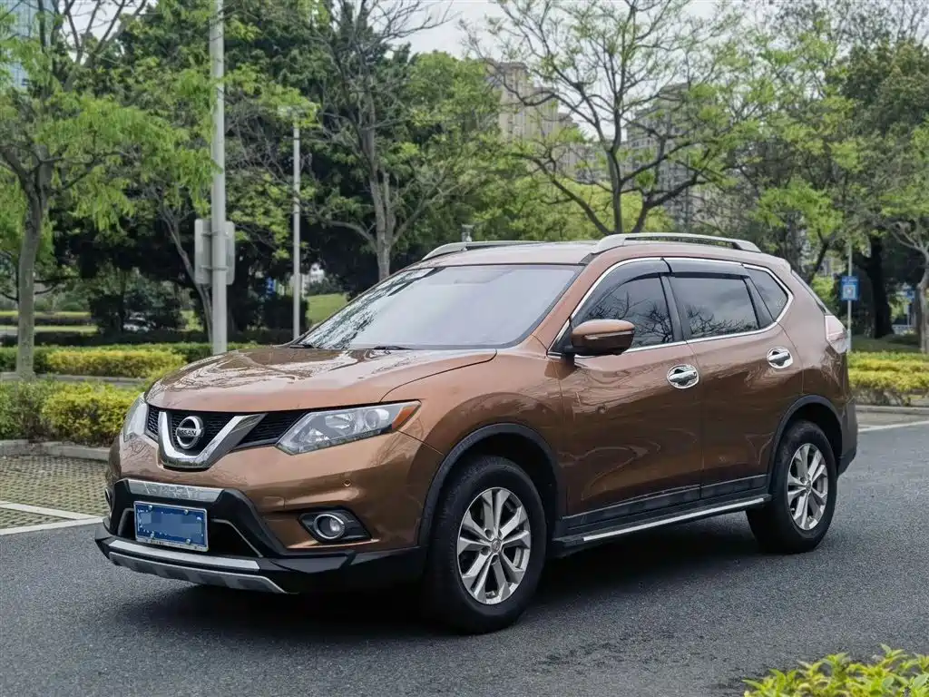 Купить Nissan X-Trail