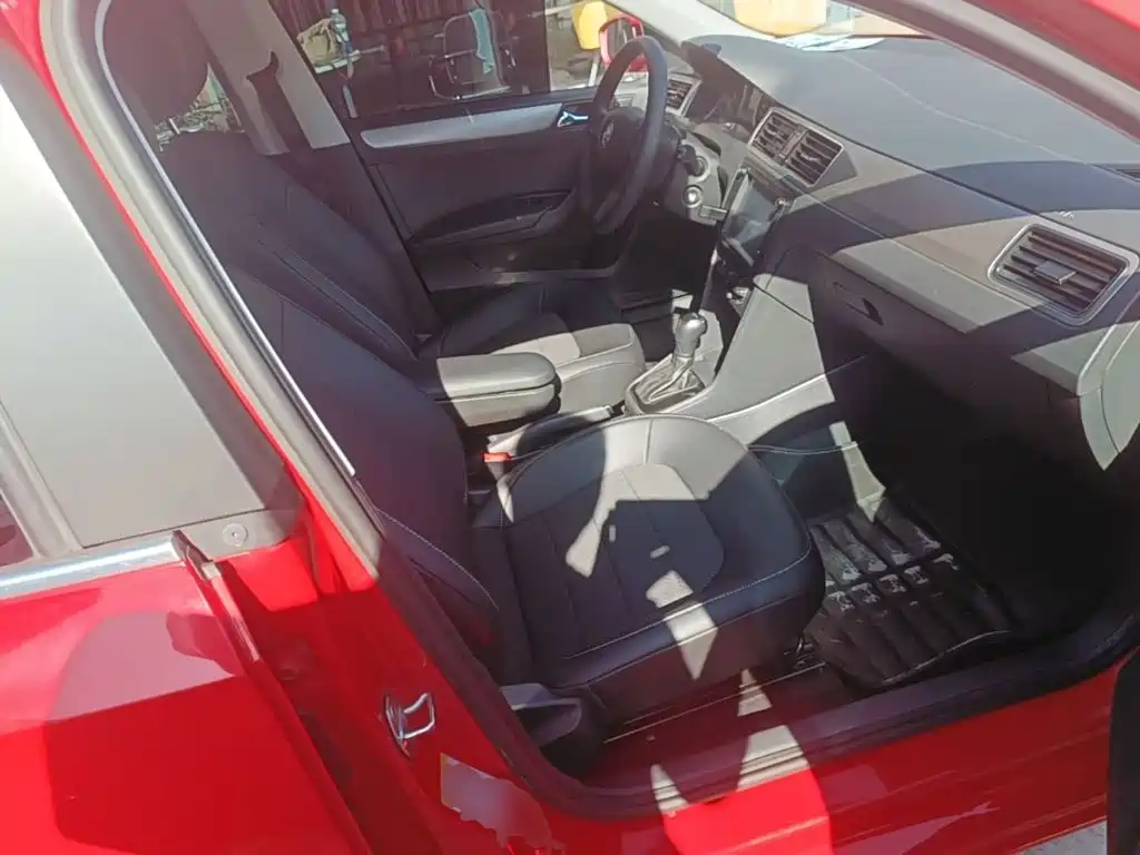 Skoda Rapid Spaceback — миниатюра 25