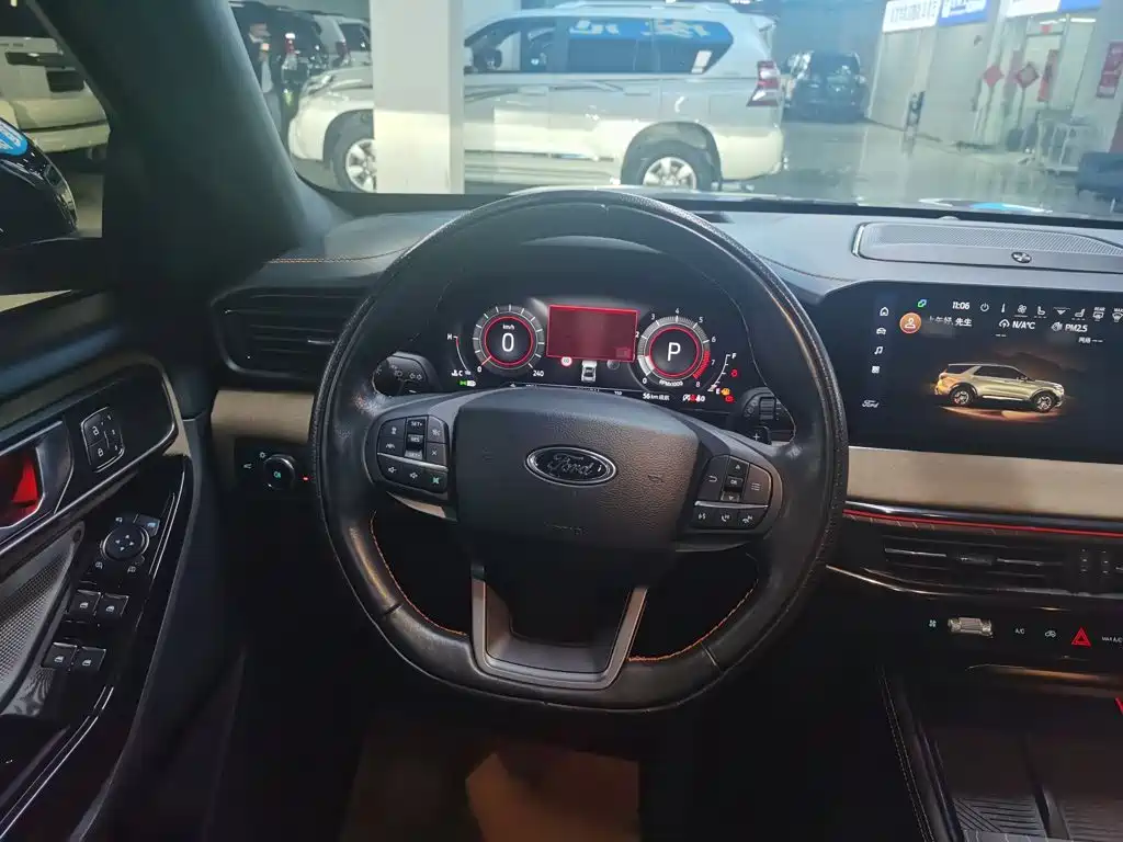 Ford Explorer — миниатюра 16