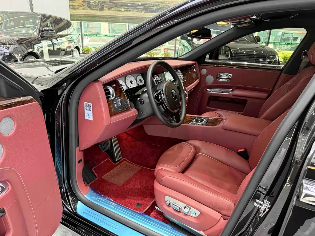 Rolls-Royce Ghost — миниатюра 5