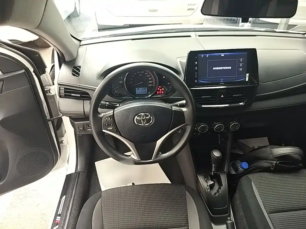Toyota Vios FS — миниатюра 11