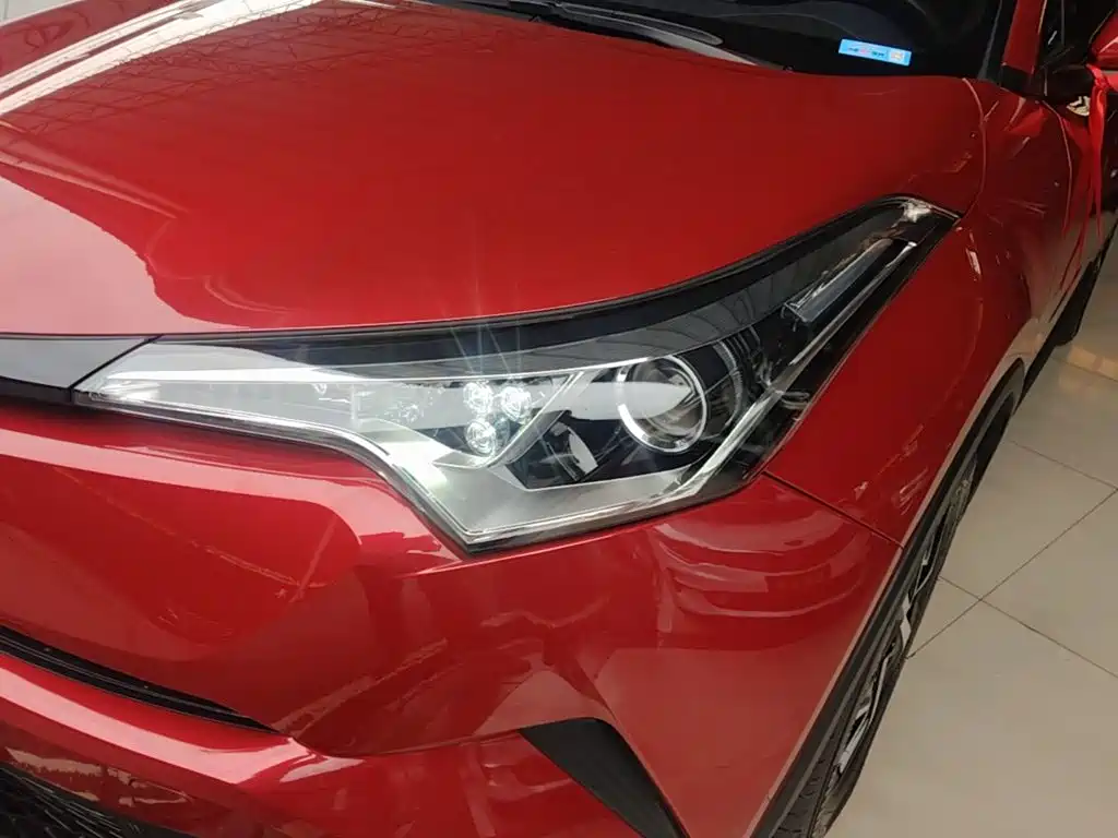 Toyota C-HR — миниатюра 24