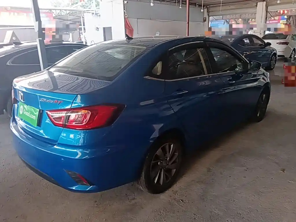 Changan Eado DT — миниатюра 7