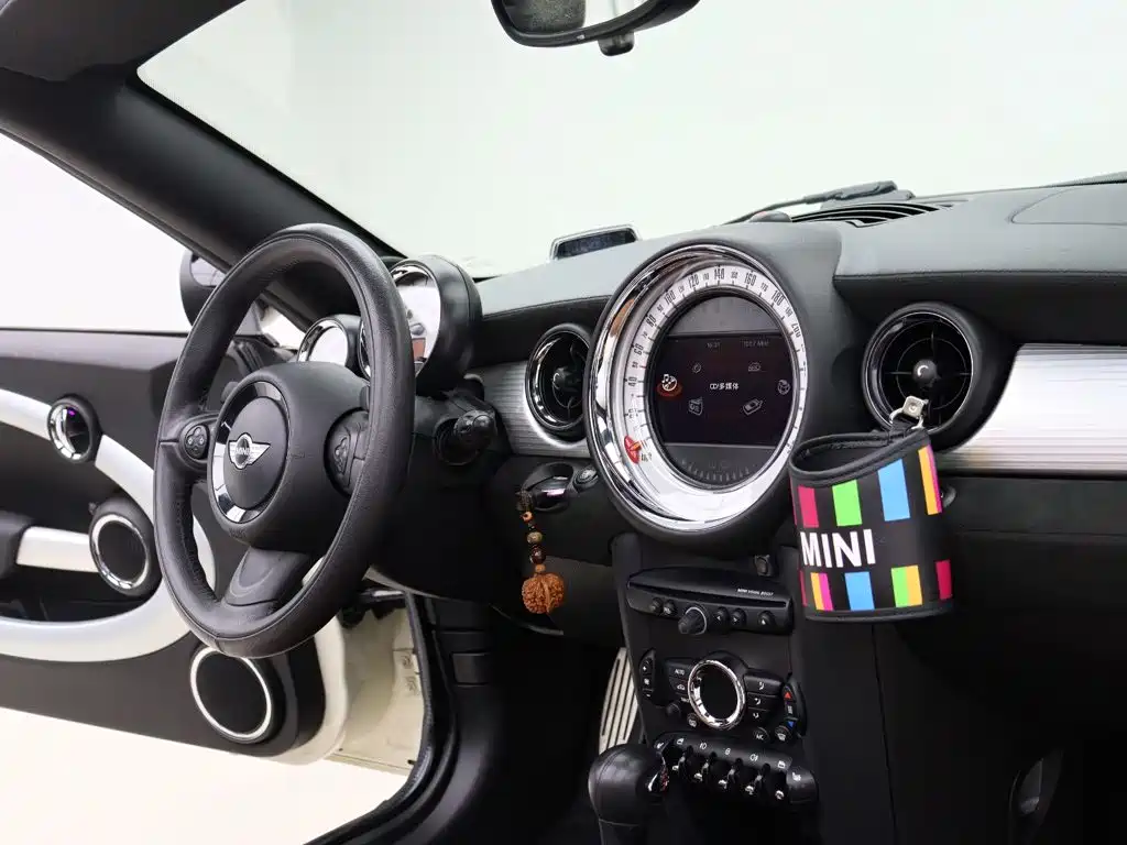 MINI Mini Roadster — миниатюра 13