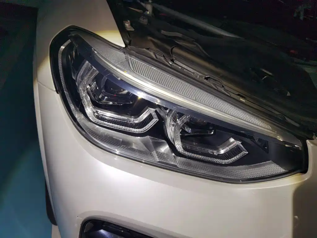 BMW X3 — миниатюра 7
