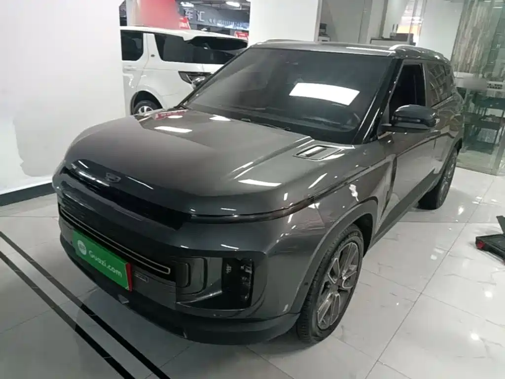 Geely Icon