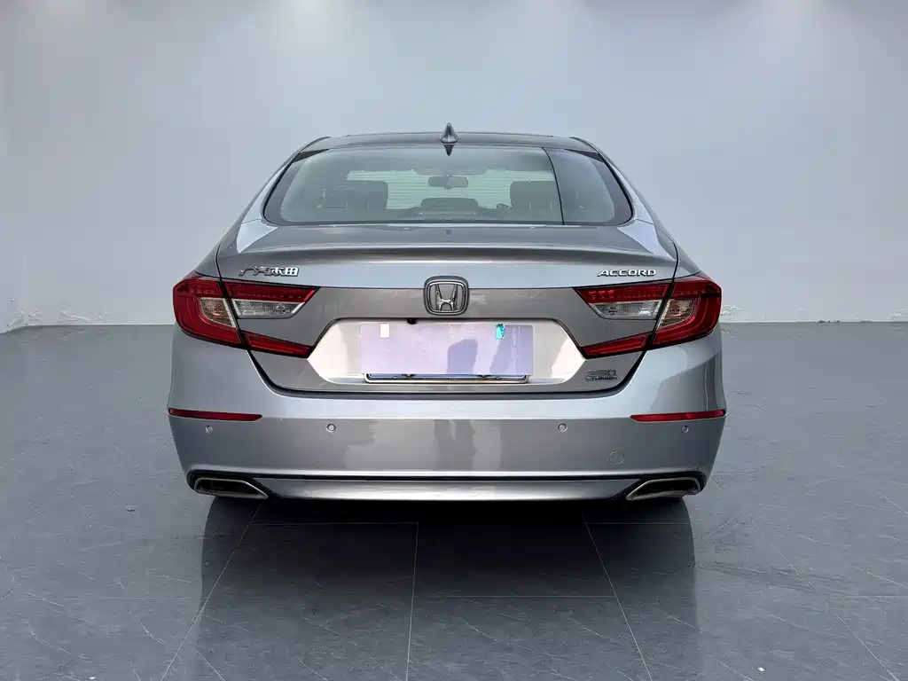 Honda Accord — миниатюра 7
