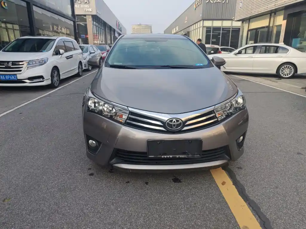 TOYOTA COROLLA