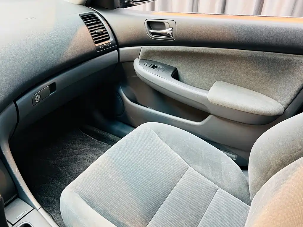 Honda Accord 2005 2.4L
