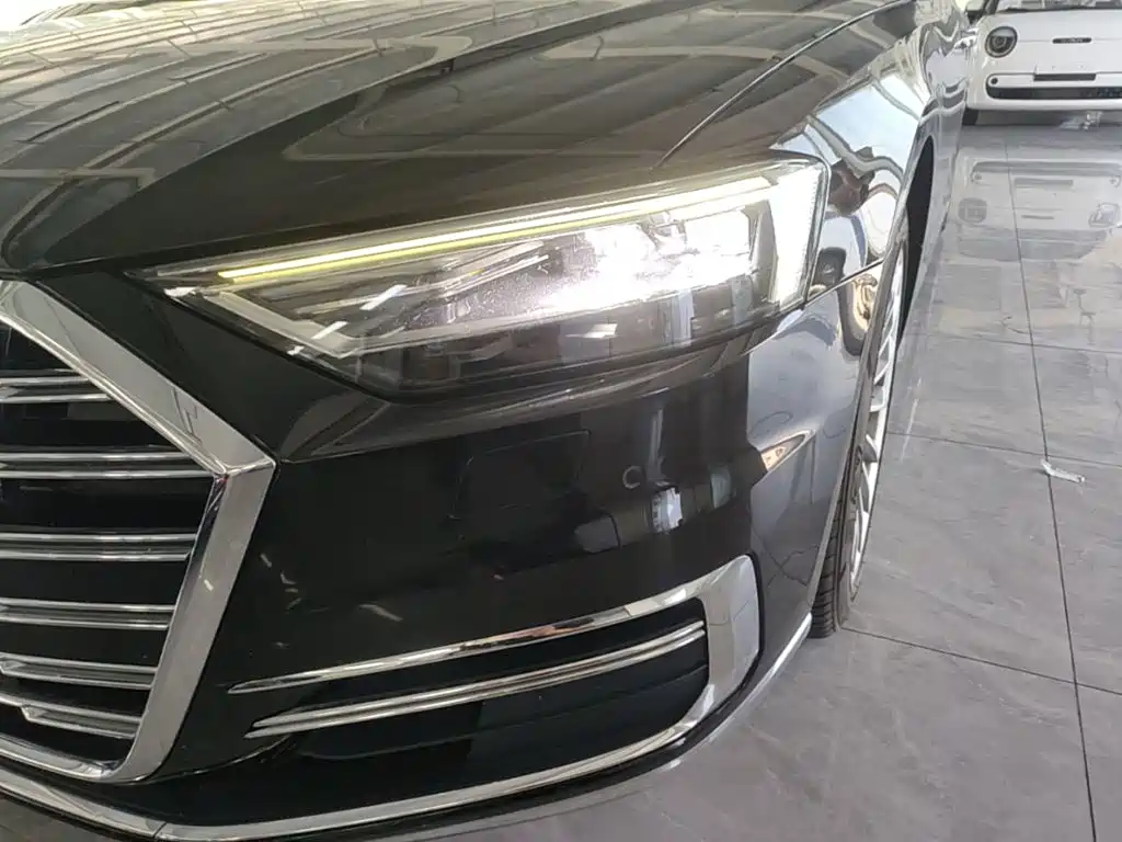 Audi A8 — миниатюра 24