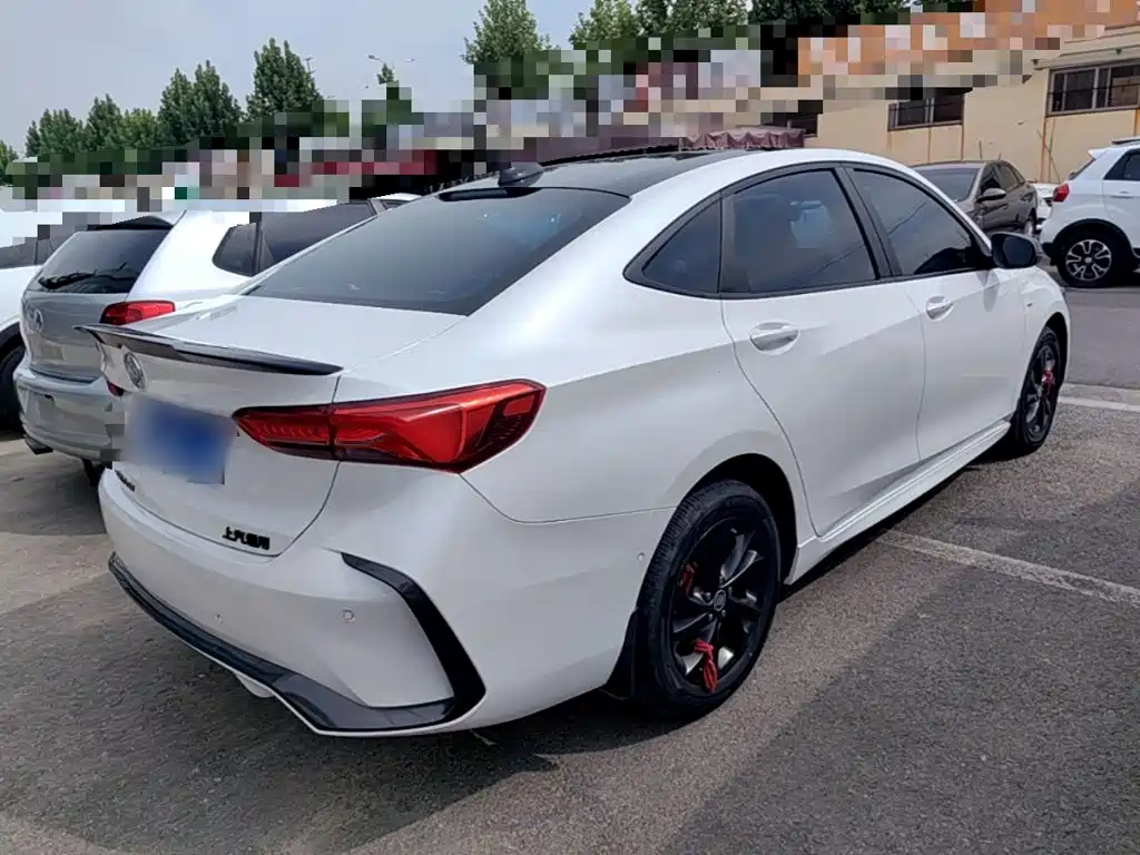Buick Verano — миниатюра 7