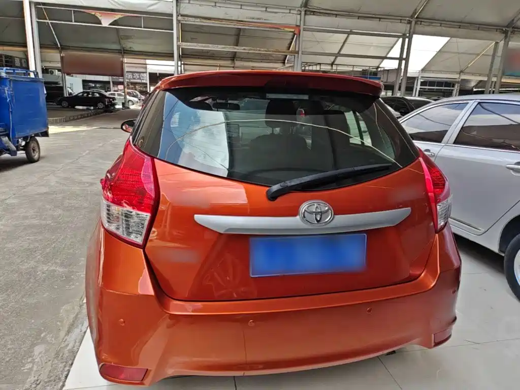 Toyota Yaris L — миниатюра 6
