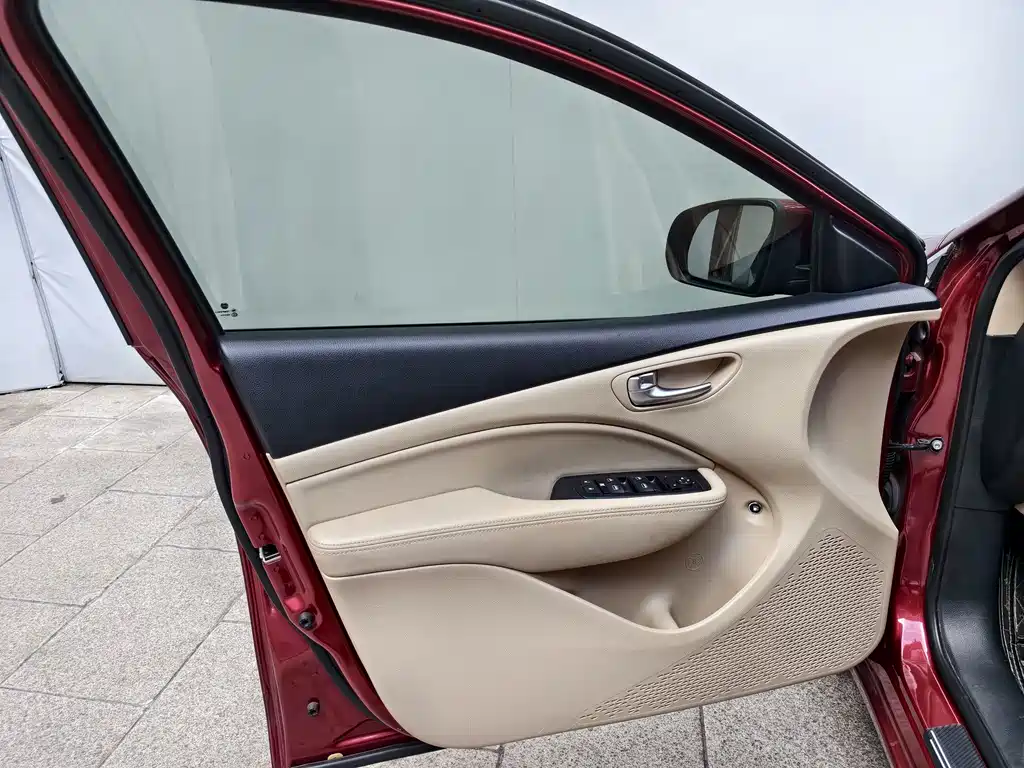 Fiat Viaggio — миниатюра 7