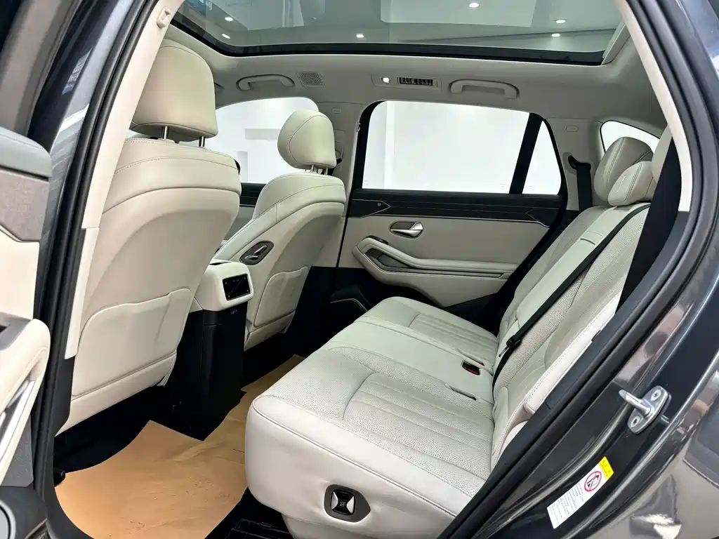 BYD Tang L — миниатюра 5