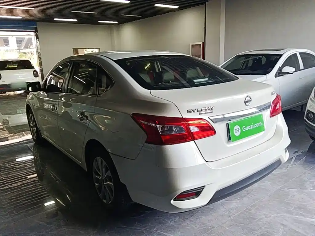 Nissan Sylphy — миниатюра 5