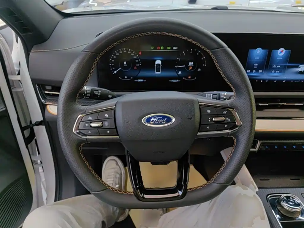 Ford Equator Sport — миниатюра 11