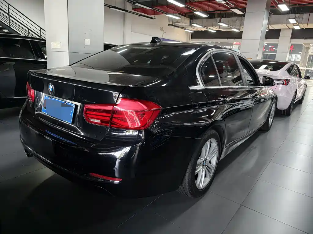 BMW 3 Series — миниатюра 11