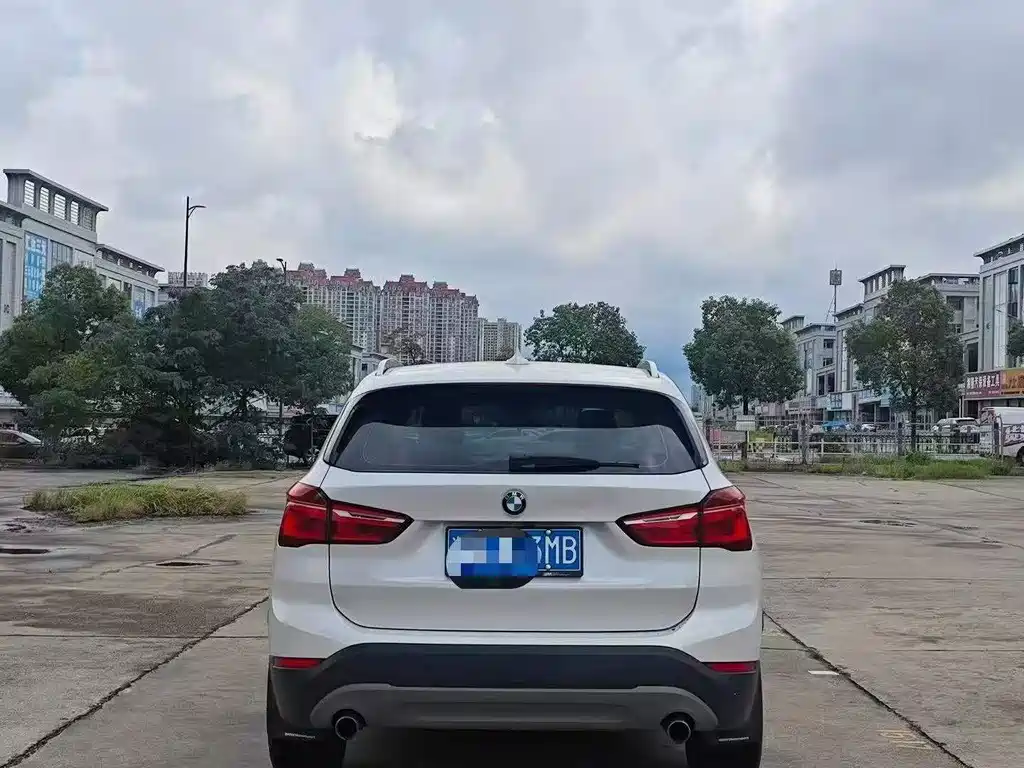 BMW X1 — миниатюра 8