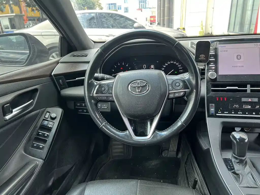 Toyota Avalon 2019 2.0L Luxury VI