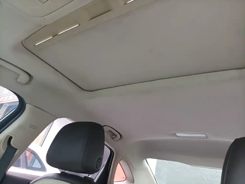Buick Verano — миниатюра 18