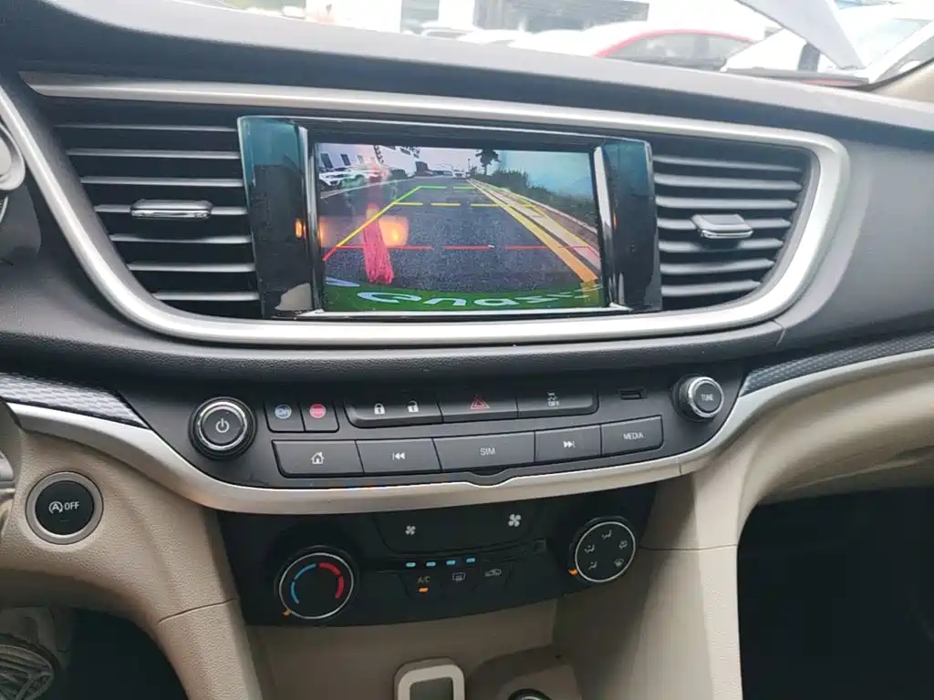 Buick Excelle — миниатюра 13
