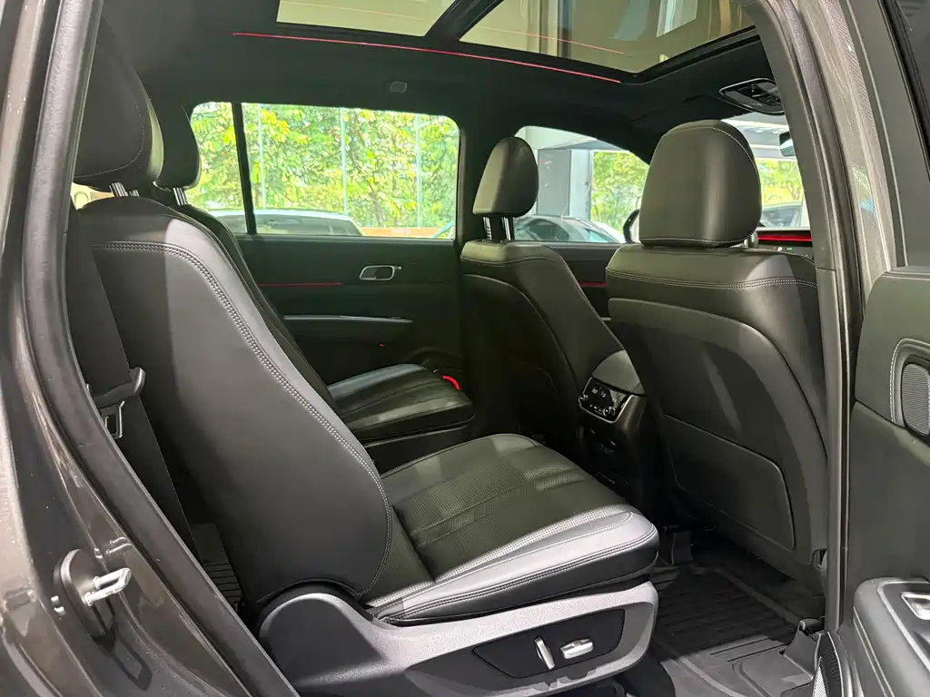 Li Auto Li ONE — миниатюра 8