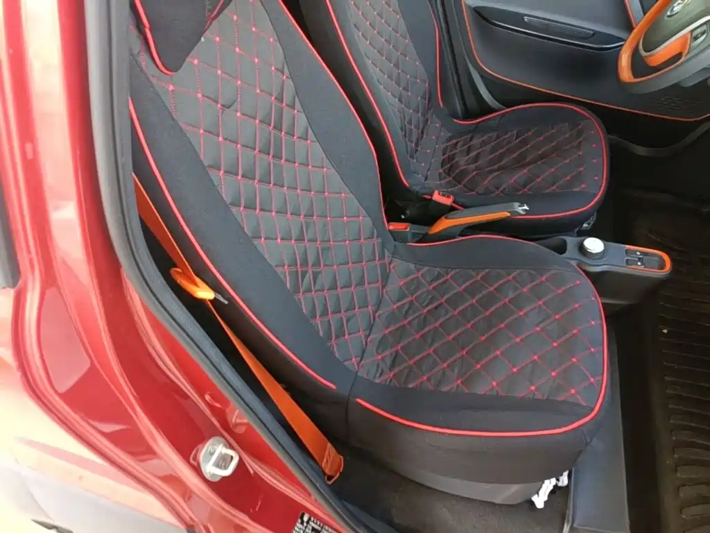 Baojun E100 — миниатюра 25