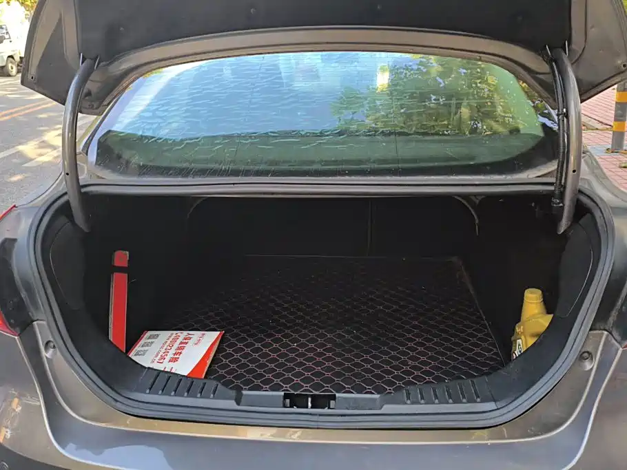 Ford Focus — миниатюра 4