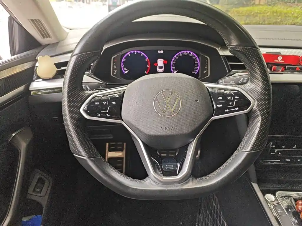 Volkswagen CC — миниатюра 11