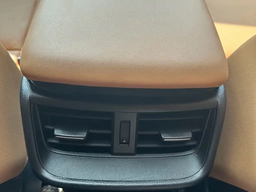 Lexus ES — миниатюра 19