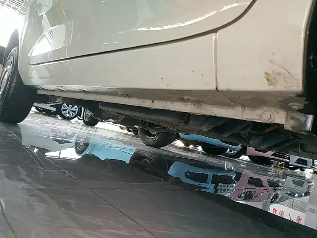 Wuling MINIEV — миниатюра 21