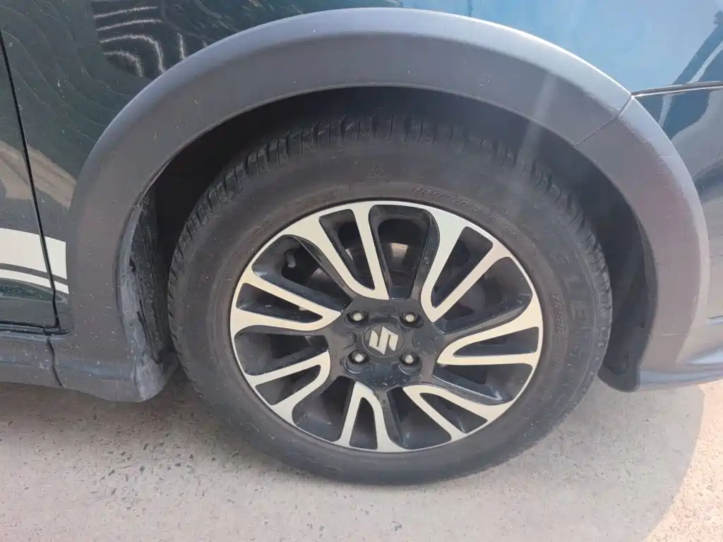 Suzuki Swift — миниатюра 24
