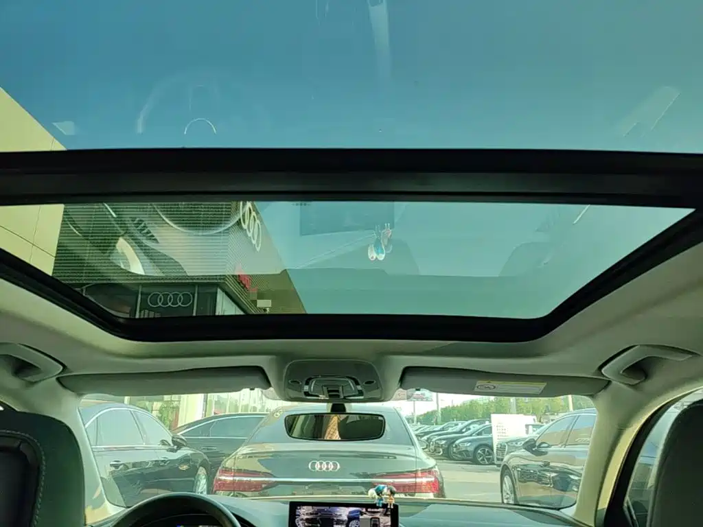 Audi A4L — миниатюра 18