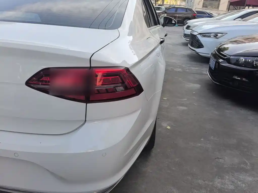 Volkswagen Lamando — миниатюра 8