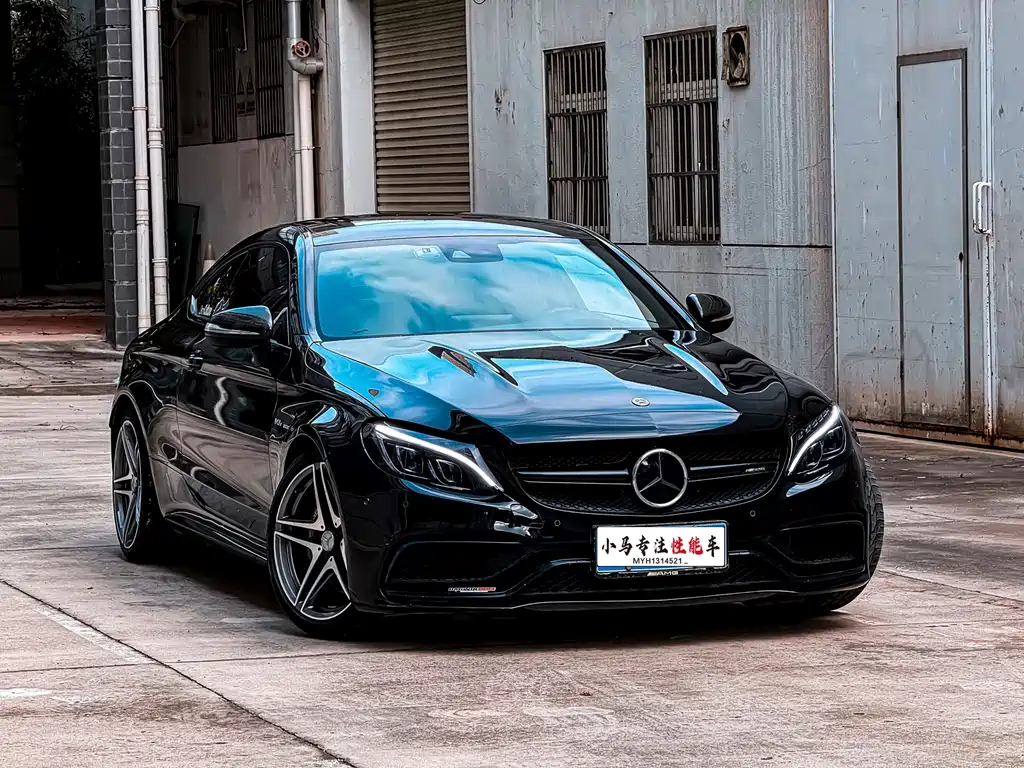 Mercedes-Benz C-Class AMG — миниатюра 3