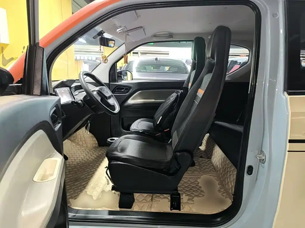 Wuling MINIEV — миниатюра 16