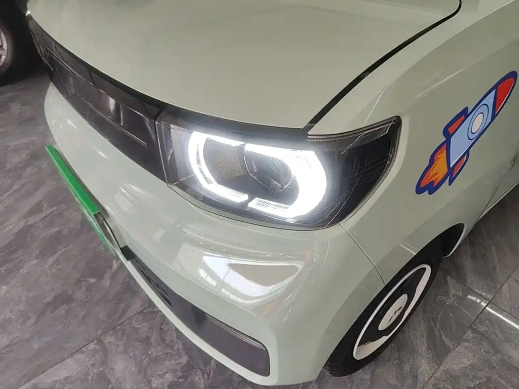 Wuling MINIEV — миниатюра 24