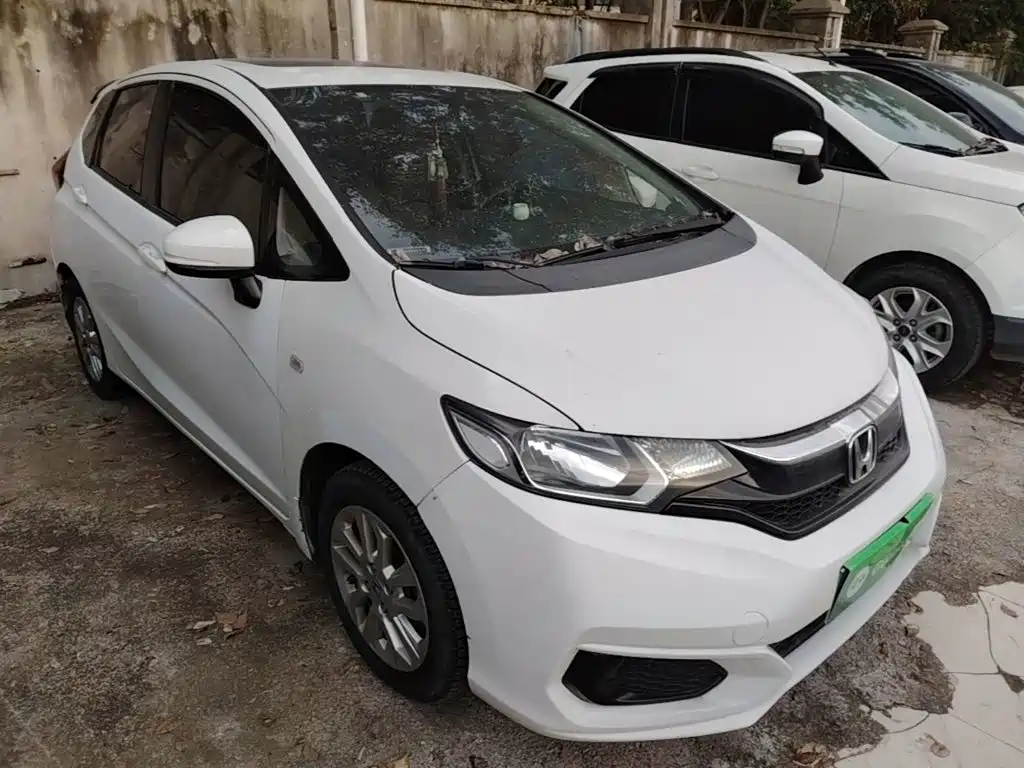 Honda Fit — миниатюра 4