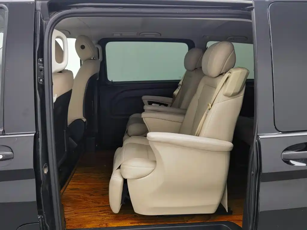Mercedes-Benz — миниатюра 12