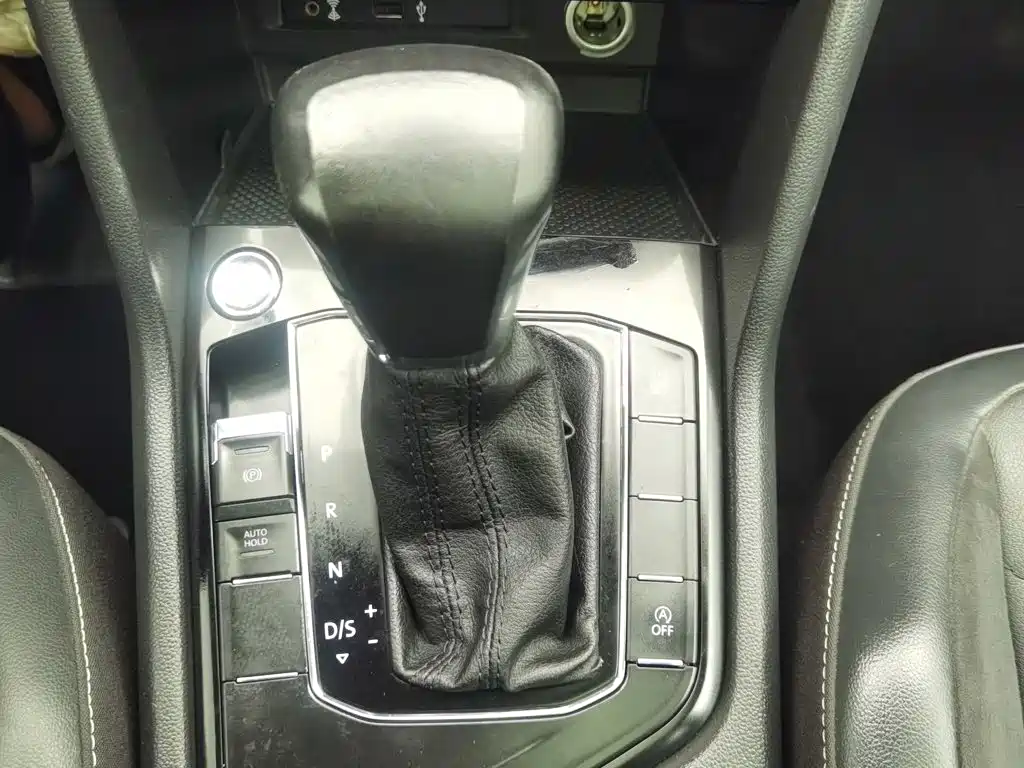 Volkswagen Tiguan L — миниатюра 13