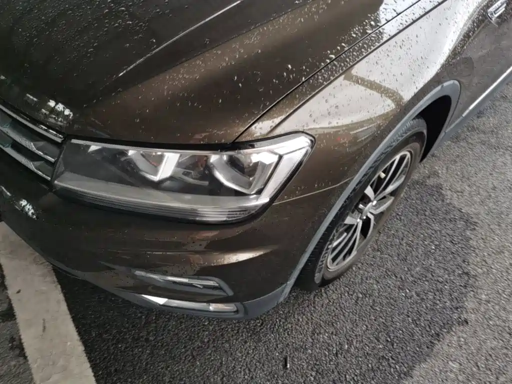 Volkswagen Tiguan L — миниатюра 24