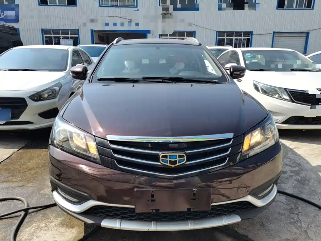 Geely Emgrand — миниатюра 3